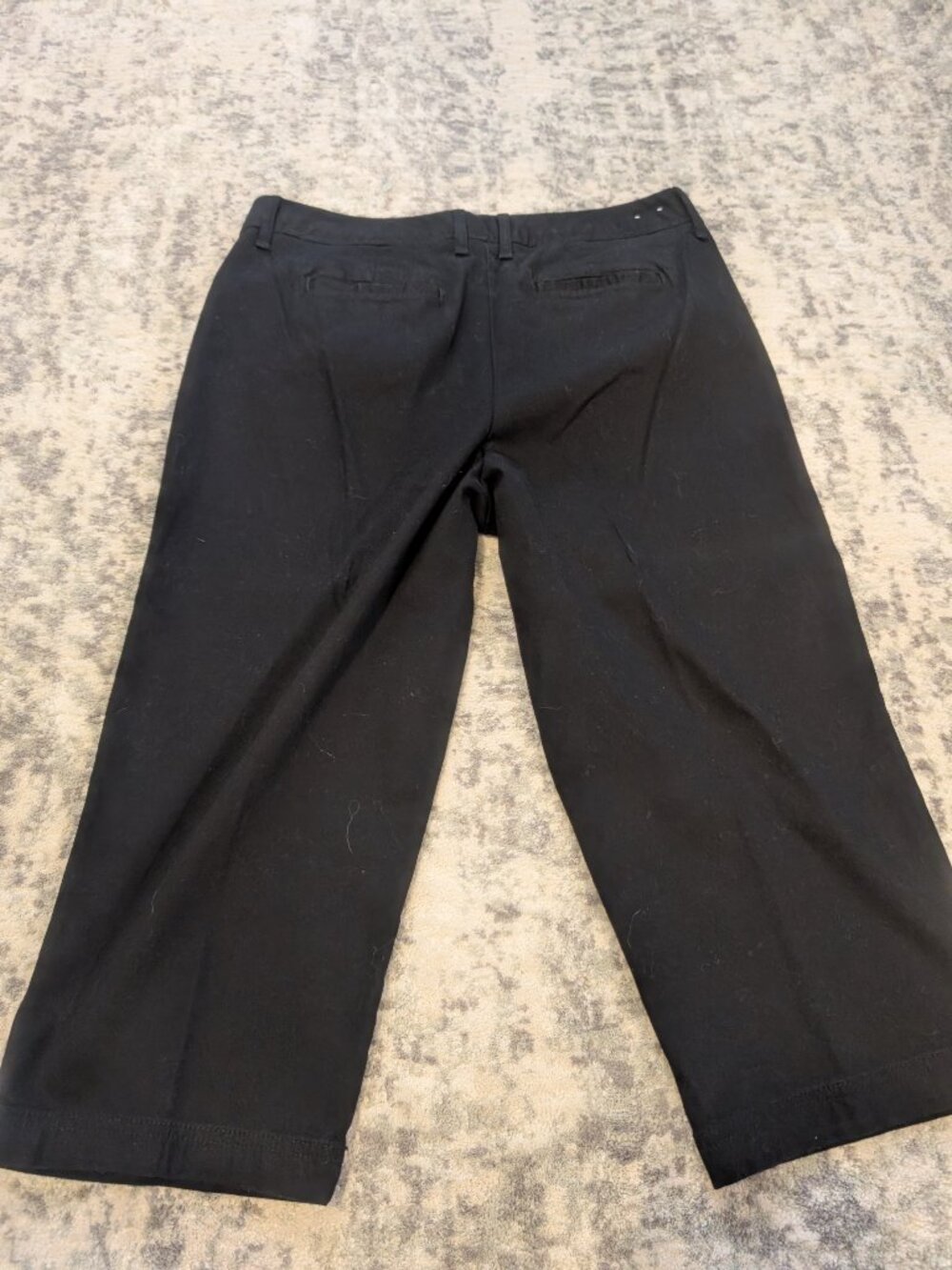 St. John's Bay Stretch Black Capri Pants Women's Size 12 Classic Casual Crop - Picture 9 of 10